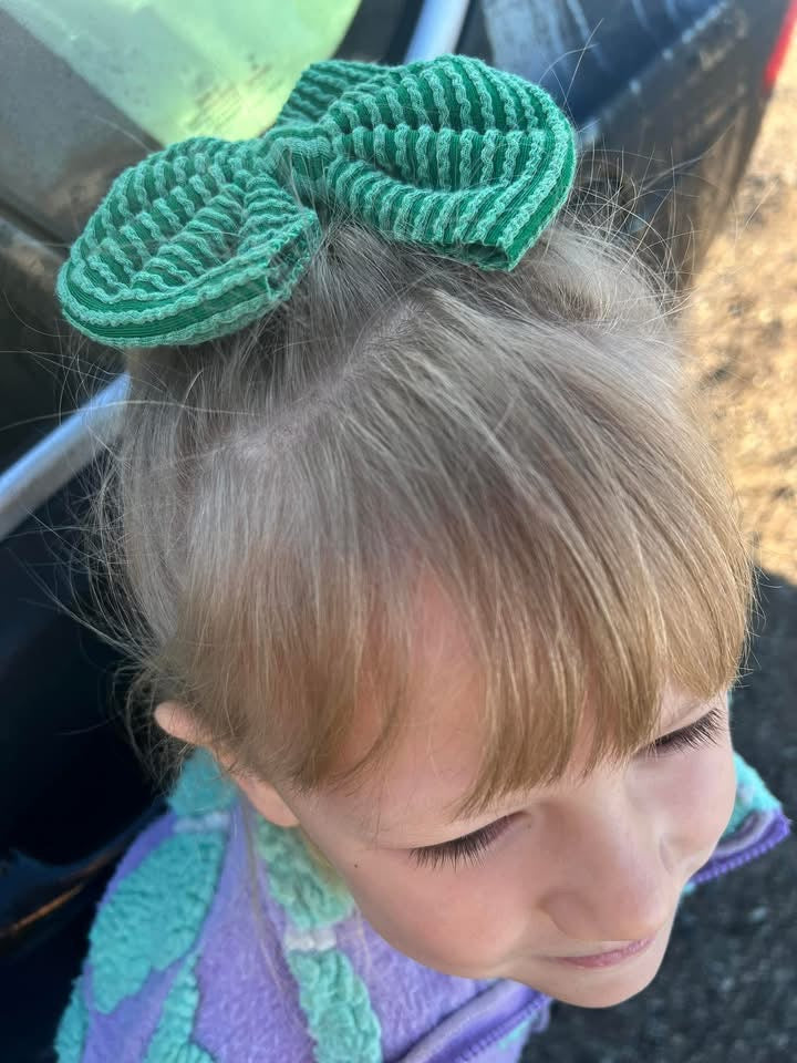 Kelly Green Cozy Knit