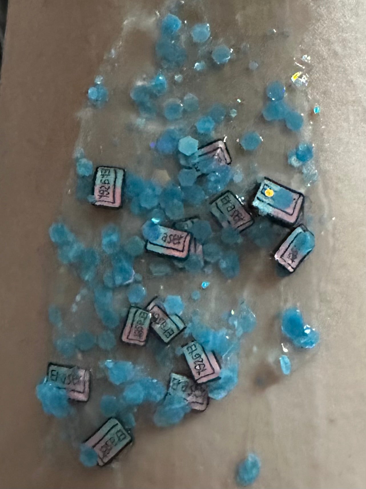 B2S Glitter